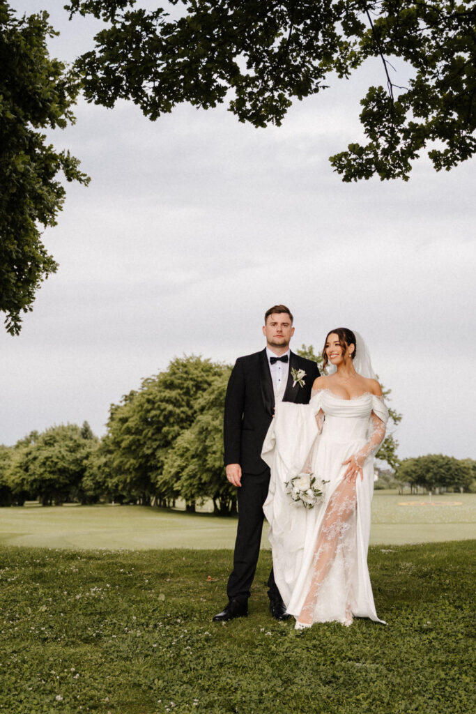 Hochzeitspaar im RÖTTGENHOF Meerbusch